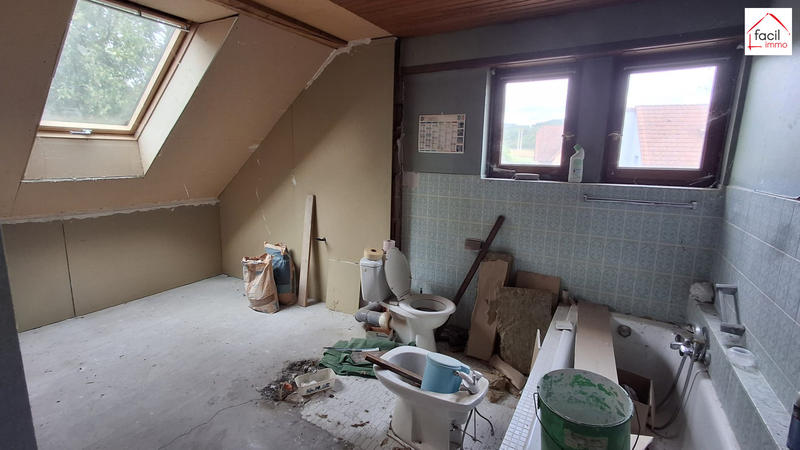 Maison - 250 m² - 9 pièces