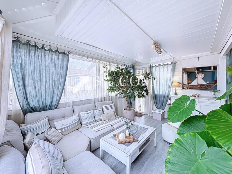 Châlet - 111 m² - 7 pièces