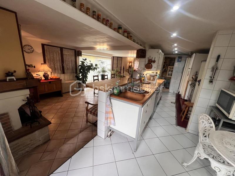 Pavillon - 230 m² - 8 pièces