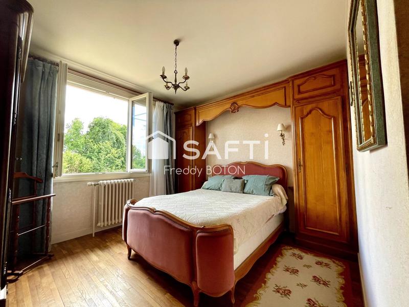 Maison - 126 m² - 10 pièces