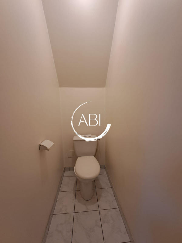 Maison - 87 m² - 4 pièces