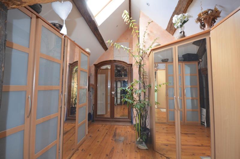 Maison - 226 m² - 7 pièces