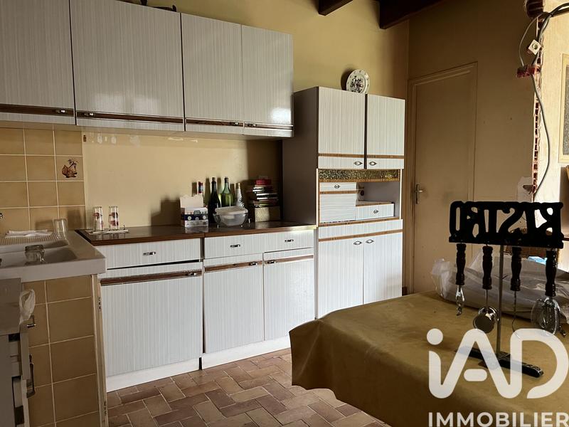 Maison - 410 m² - 8 pièces