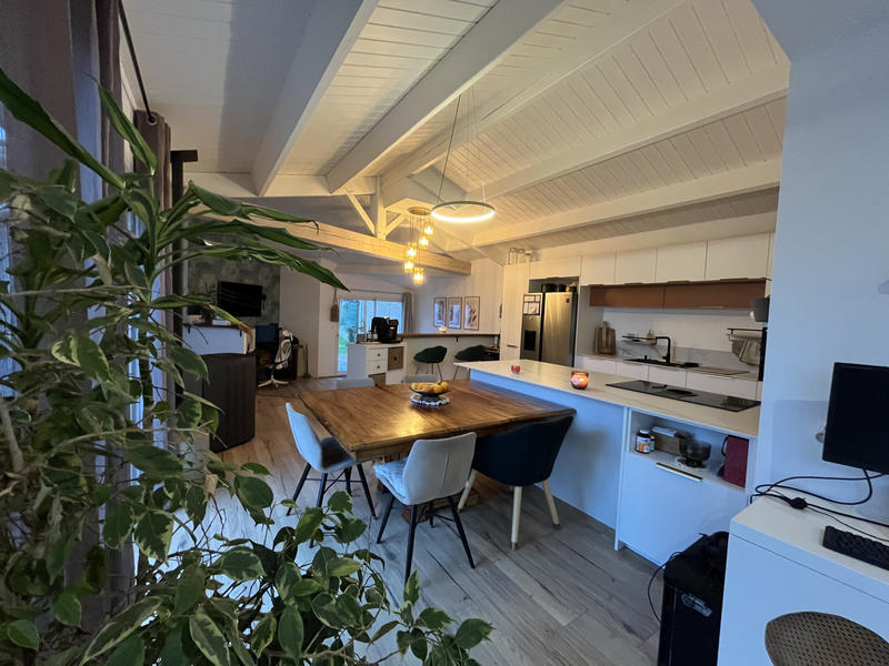 Maison - 169 m² - 5 pièces