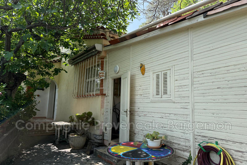 Maison - 92 m² - 1 pièce