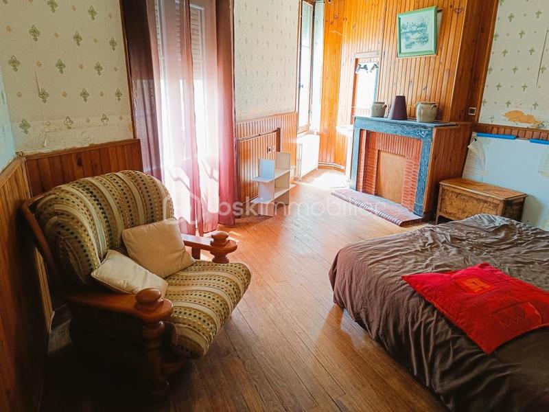 Immeuble - 245 m² - 8 pièces