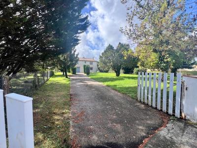 Maison - 101 m² - 7 pièces