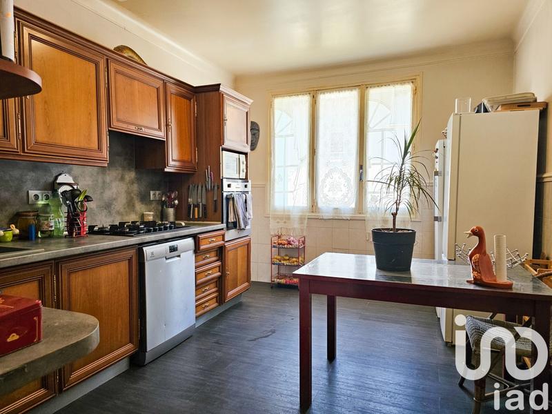 Maison de ville - 303 m² - 14 pièces