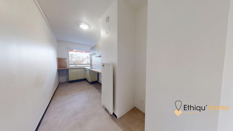 Appartement - 79 m² - 4 pièces