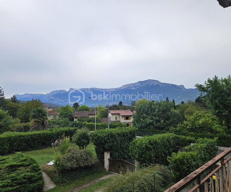 Maison - 170 m² - 7 pièces