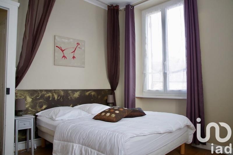 Maison - 338 m² - 14 pièces