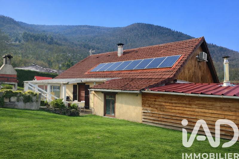 Maison - 101 m² - 5 pièces