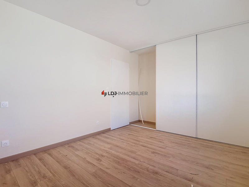 Maison - 101 m² - 5 pièces