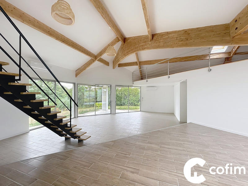 Maison - 191 m² - 7 pièces