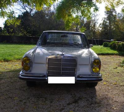 Mercedes 280 se