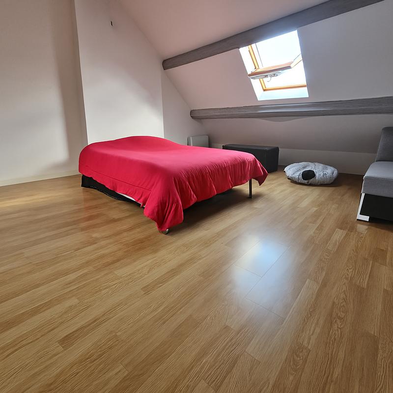 Appartement - 89 m² - 5 pièces