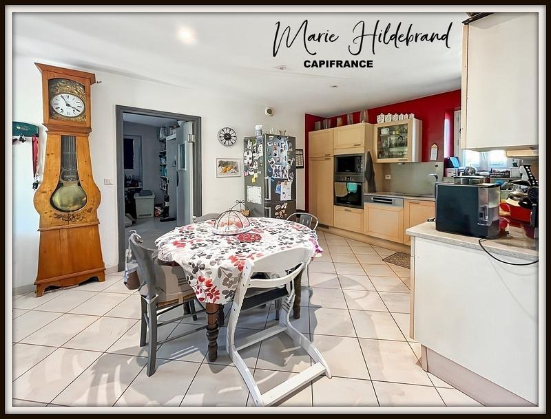 Maison - 396 m² - 10 pièces