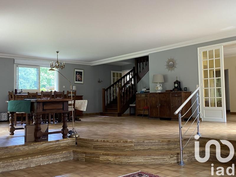 Maison - 274 m² - 7 pièces