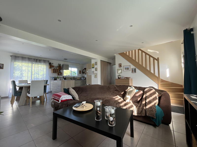 Maison - 125 m² - 5 pièces