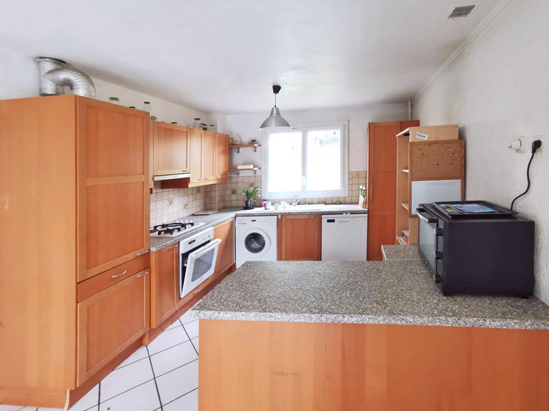 Maison - 104 m² - 6 pièces