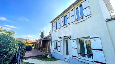 Maison - 114 m² - 5 pièces