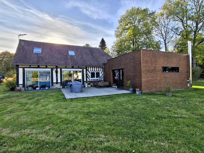 Maison - 98 m² - 3 pièces