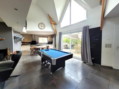 Maison - 148 m² - 7 pièces