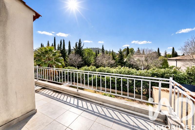 Maison - 113 m² - 5 pièces