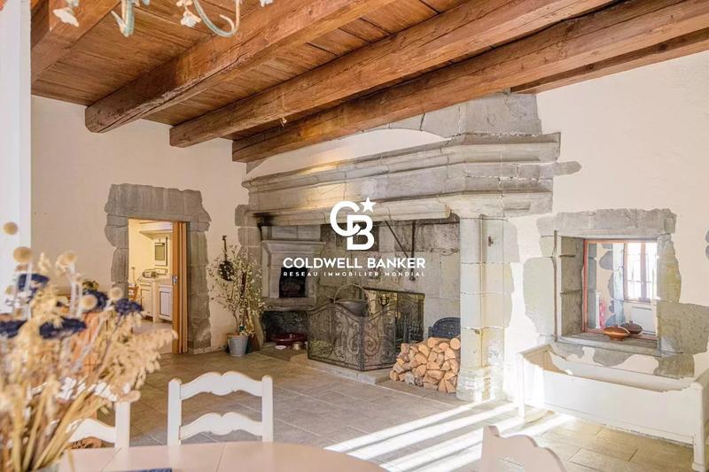 Maison de domaine équestre - 400 m² - 10 pièces