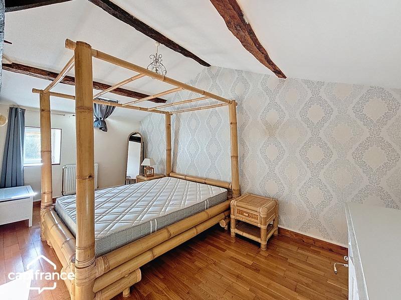 Maison - 131 m² - 7 pièces