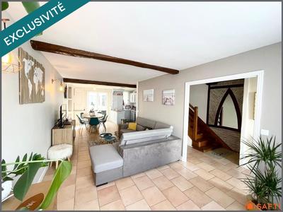 Maison - 104 m² - 6 pièces