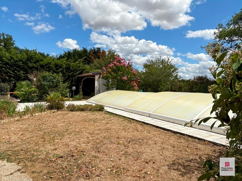 Maison - 213 m² - 8 pièces