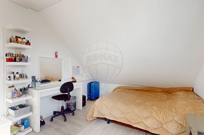 Maison - 160 m² - 7 pièces