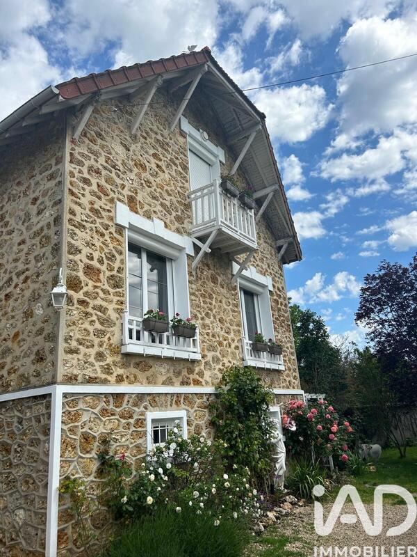 Maison - 150 m² - 5 pièces