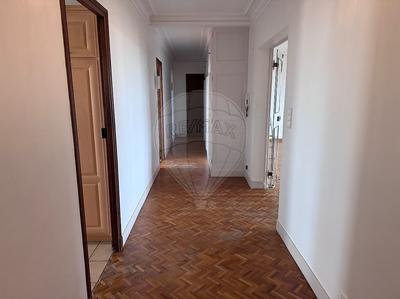 Appartement - 100 m² - 4 pièces