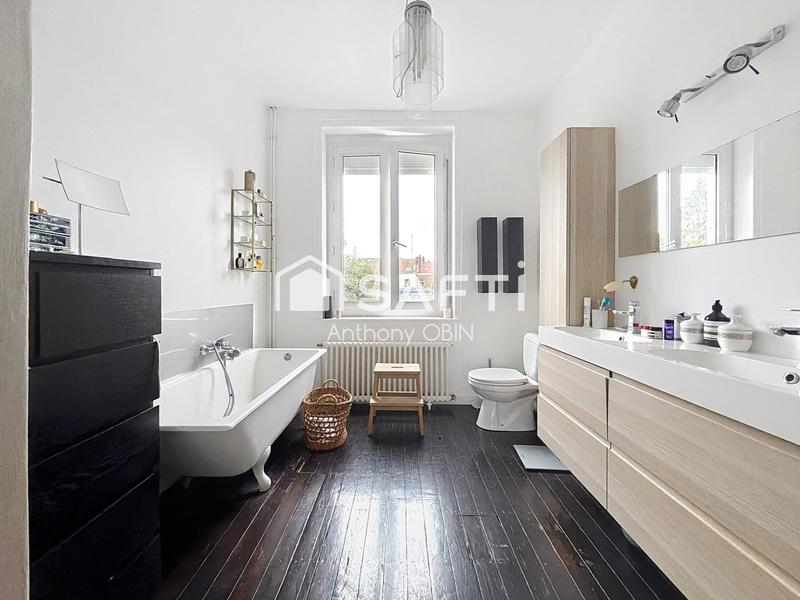 Maison - 143 m² - 4 pièces