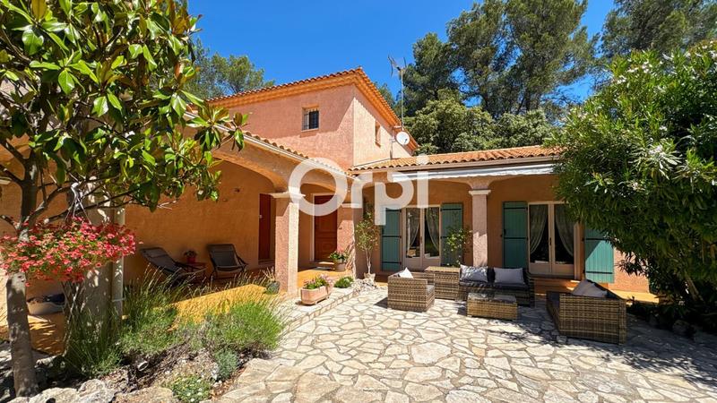 Maison - 183 m² - 6 pièces