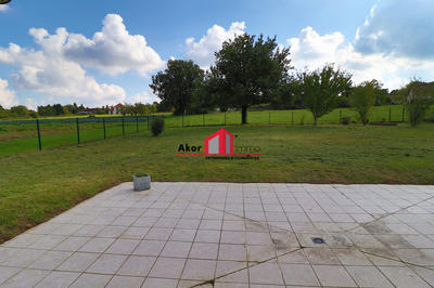 Maison traditionnelle - 188 m² - 7 pièces