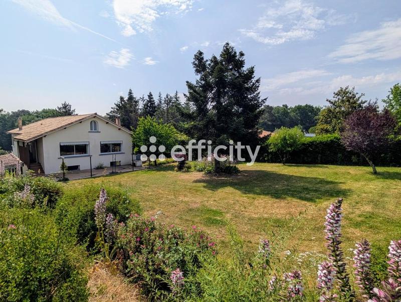 Maison - 150 m² - 8 pièces