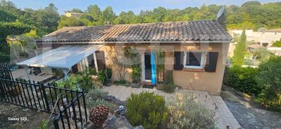 Maison traditionnelle - 124 m² - 5 pièces