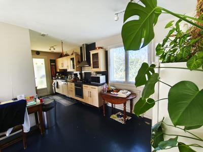 Maison traditionnelle - 85 m² - 4 pièces