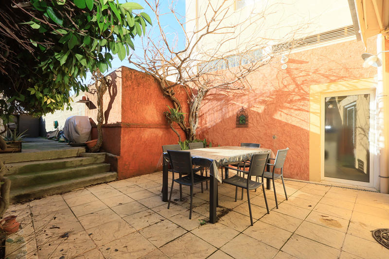 Maison - 185 m² - 6 pièces