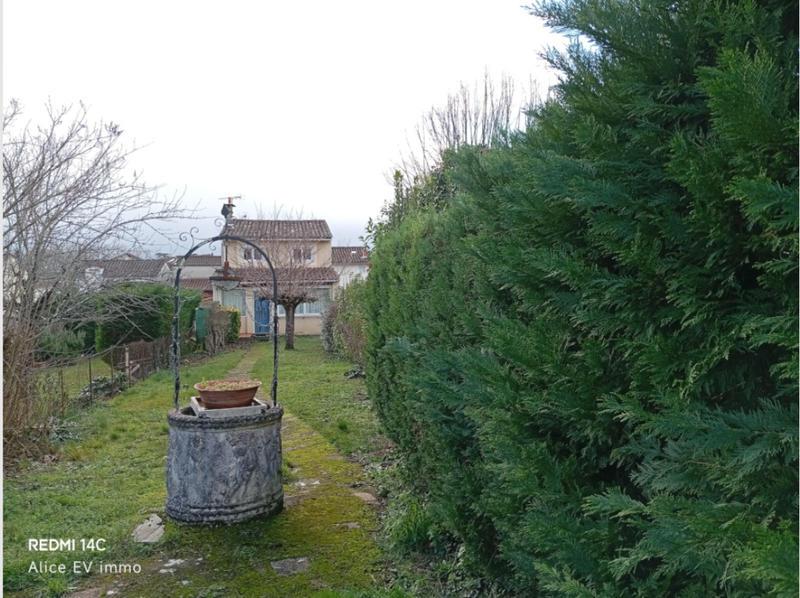 Maison - 220 m² - 11 pièces