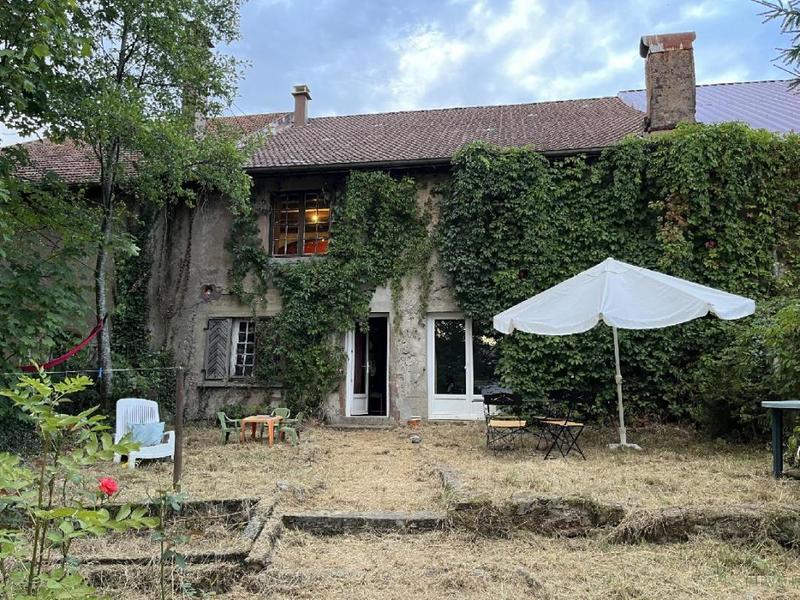 Maison - 152 m² - 7 pièces