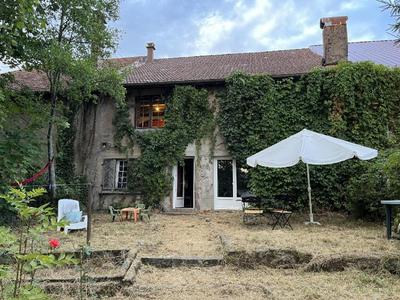 Maison - 152 m² - 7 pièces