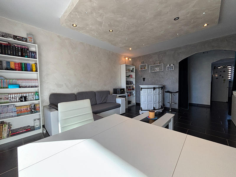 Appartement - 77 m² - 4 pièces