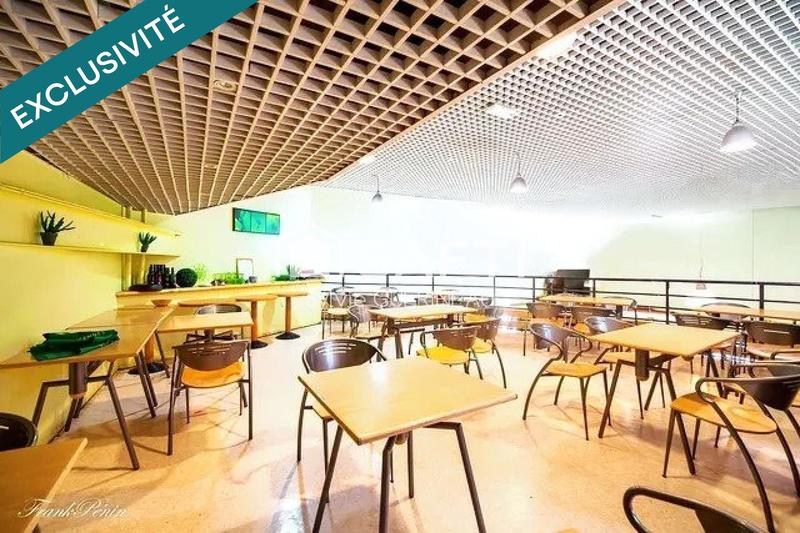 Local commercial - 421 m² - 4 pièces