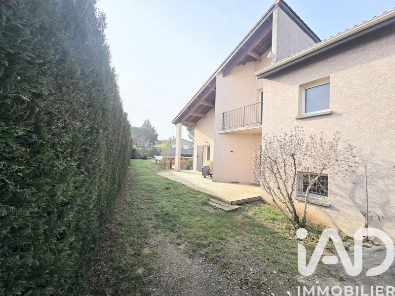 Maison - 122 m² - 5 pièces