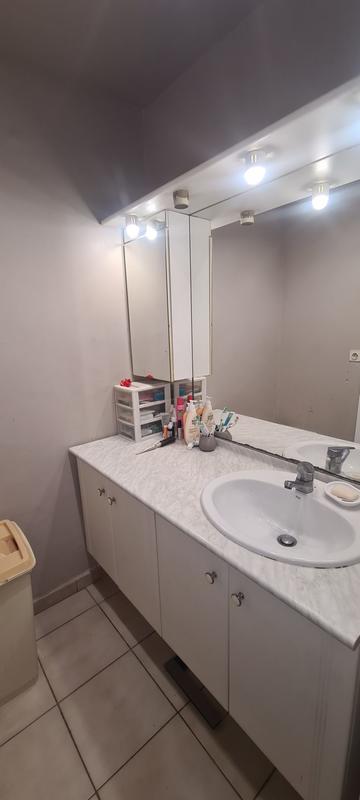 Appartement - 77 m² - 4 pièces