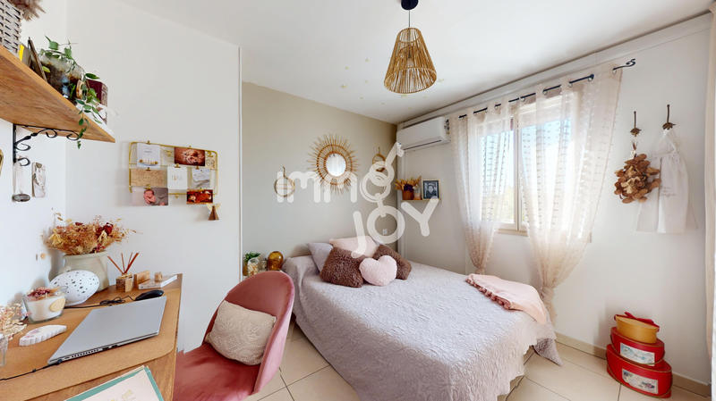 Maison - 85 m² - 4 pièces